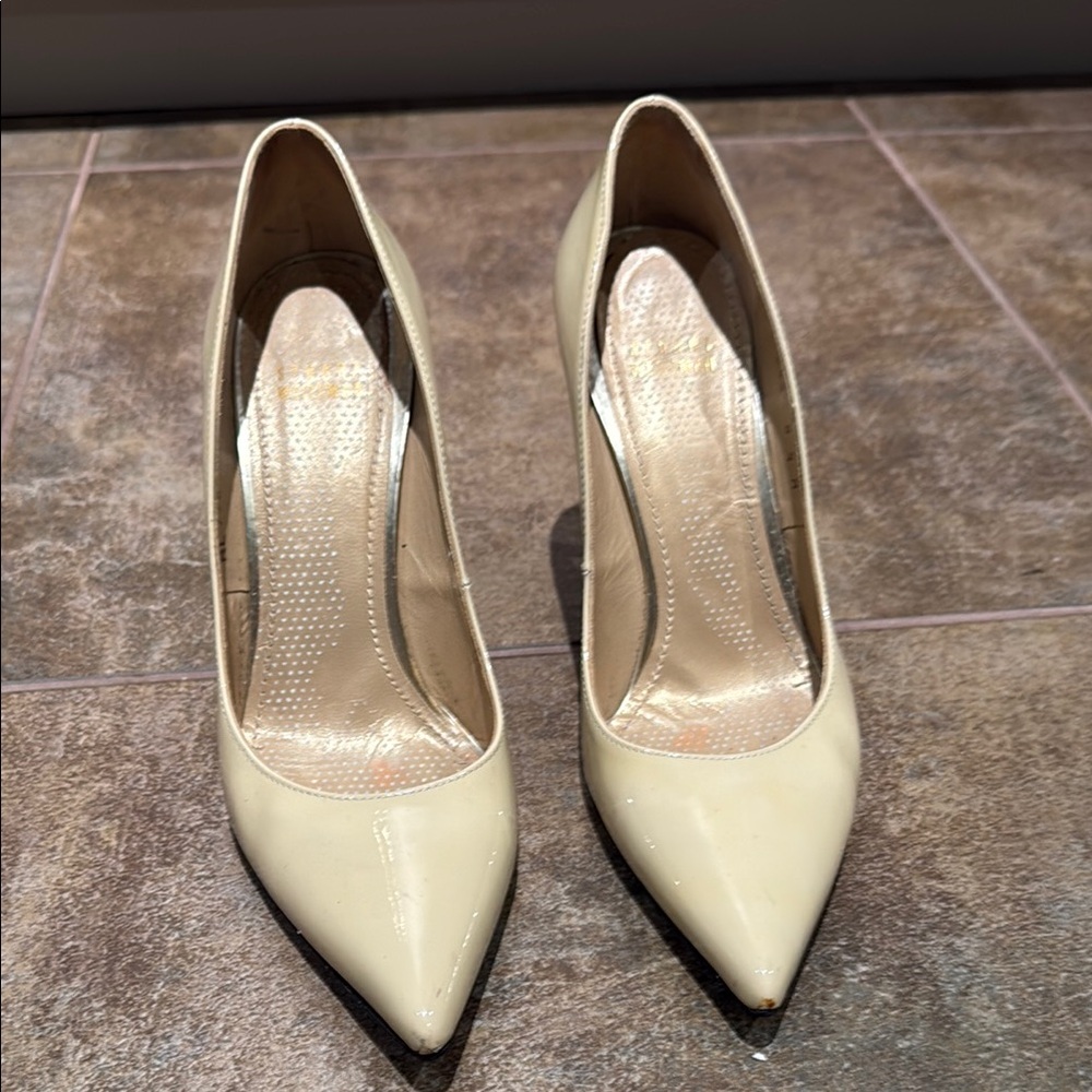 Elegant Cream Women's Pumps